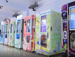 Customizable Exteriors of Ice Cream Vending Machines: A Practical Solution to Enhance Scene Adaptability and Operational Value